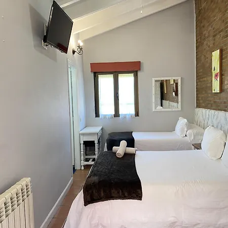 Guest house Javier - Alojateisla 3*