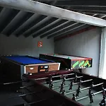 Javier 招待所 4*