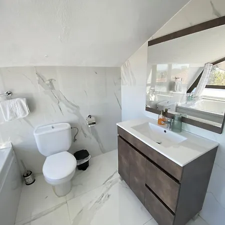 Javier - Alojateisla