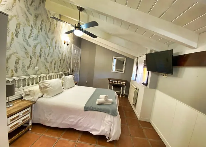 Javier - Alojateisla Maison d'hôtes 3*